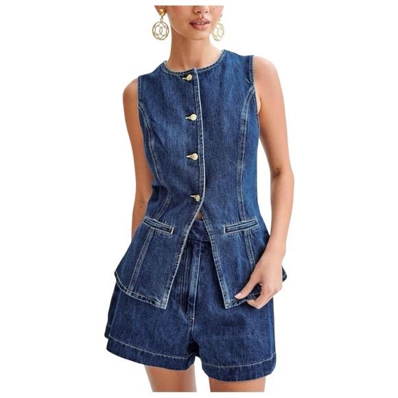 ELFTOWN Denim 2 Piece Set Sleeveless Button Vest & High Waist Shorts Medium New - Picture 4 of 7